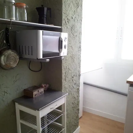 Apartment Beautiful Downtown Near *