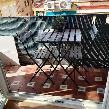 Beautiful Downtown Near Apartamento Alicante