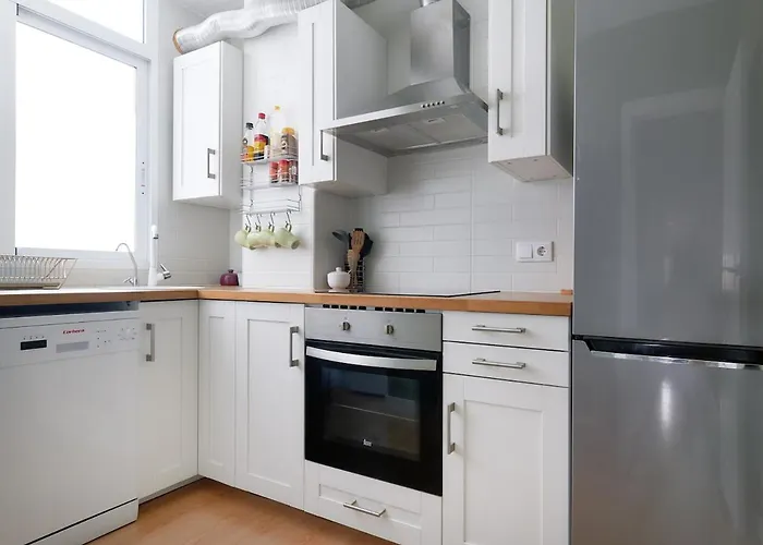 Beautiful Downtown Near * Alicante